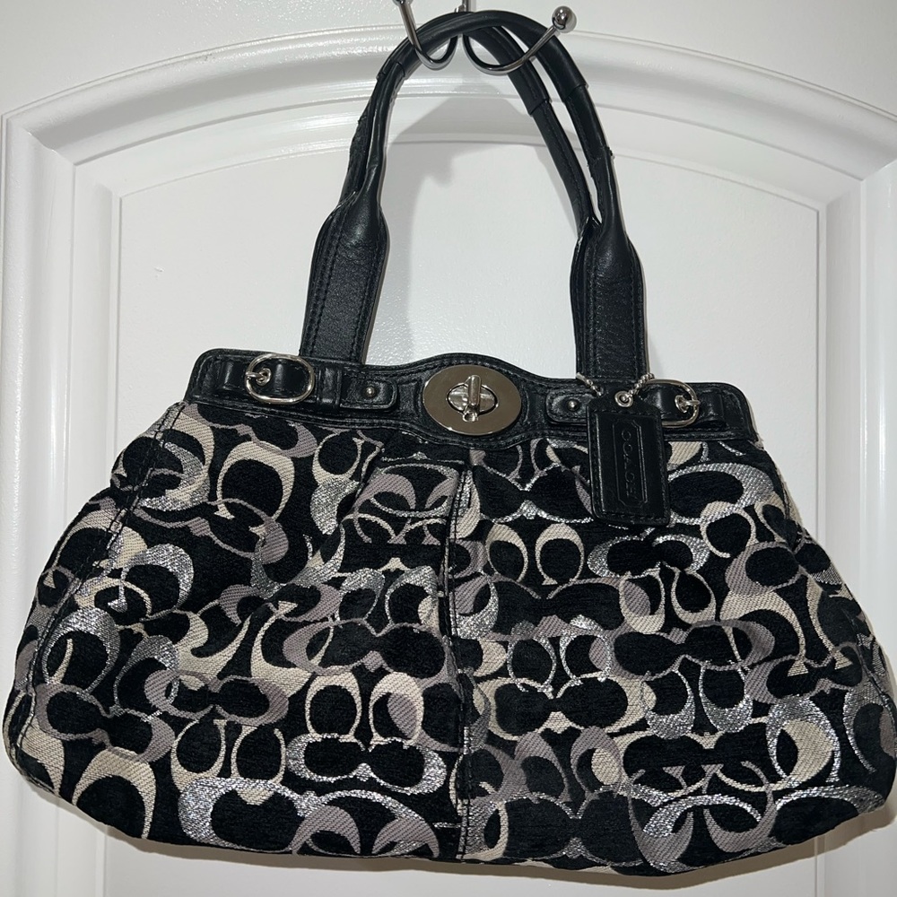 COACH Shoulder Bag